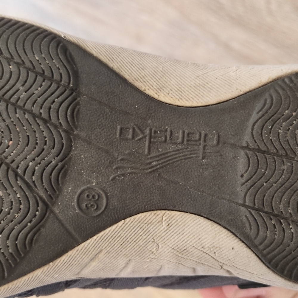 Dansko Women's Gray Casual Shoes size 38 Euro (8 US) - Picture 9 of 13